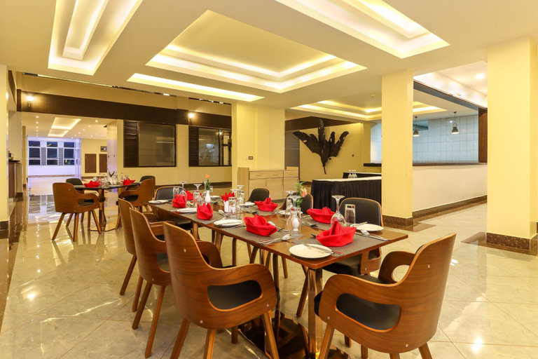 Food & Drinks 5, DALLAS PREMIERE HOTEL, Nyaribari Chache