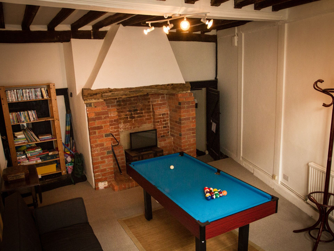 Others 5, Artists Cottage, East Sussex