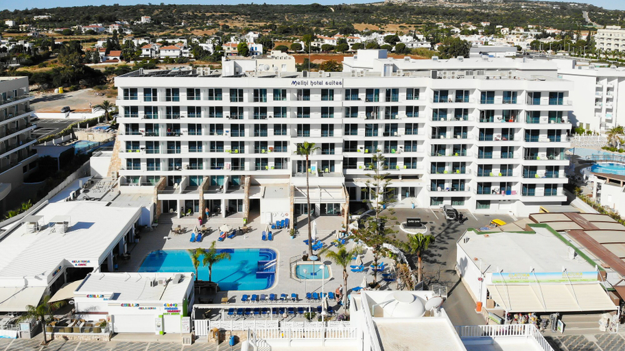 Exterior & Views 2, Melini Hotel Suites