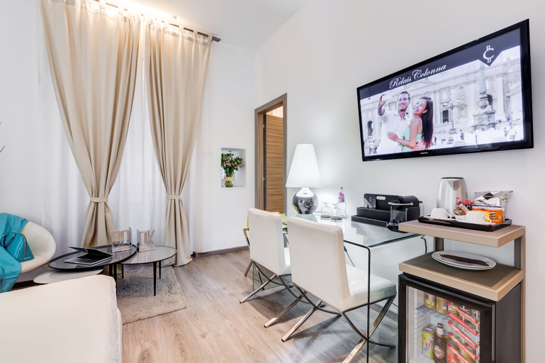 Others 5, Relais Colonna, Rome
