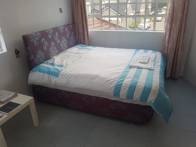 Bedroom 2, MJ Homestay by Balozi Nairobi, Roysambu