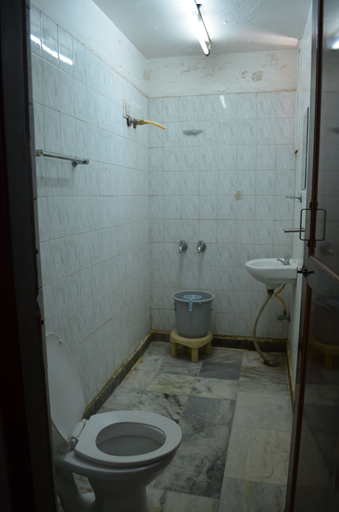 Bathroom 4, Hotel T.A.P Paradise, Bangalore