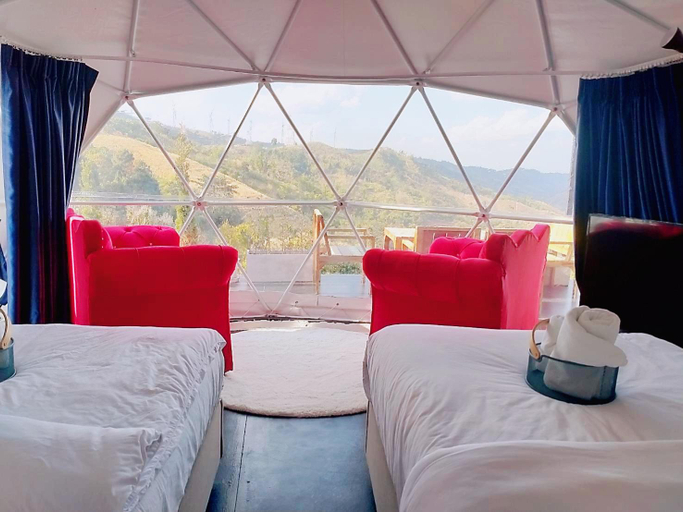 Bedroom 2, Black Daimond Camping, Khao Kho