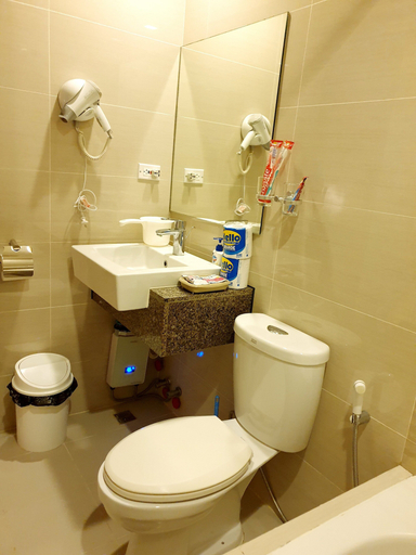 Bathroom 3, 1 Bedroom Condo at One Pacific Residence, Lapu-Lapu City