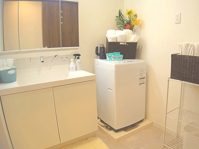 Bathroom 3, Ecot Shimozato 1, Miyakojima