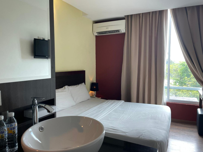 Bedroom 2, Zotel Hotel, Kuching