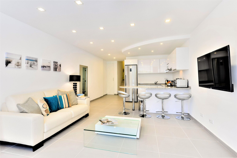 Others 5, Vale do Lobo Apartment B, Loulé