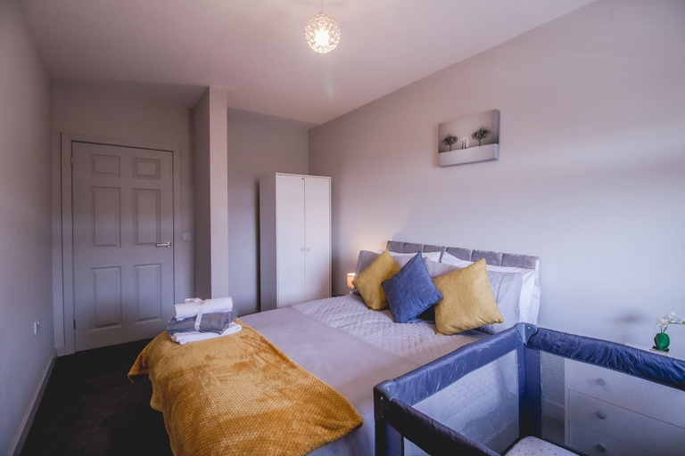Bedroom 2, Impeccable 1-bed Apartment in Sunderland, Sunderland