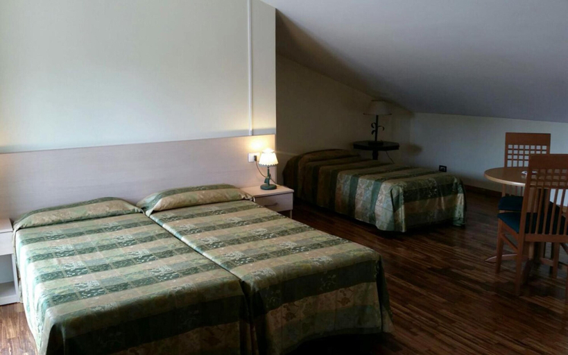 Bedroom 3, Borgo Verde, Catania