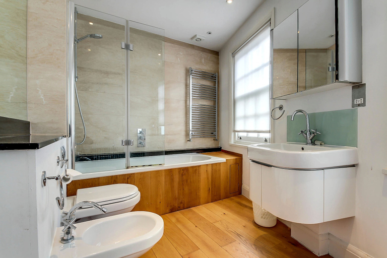 Bathroom 4, Pont Street Mews Townhouse, London