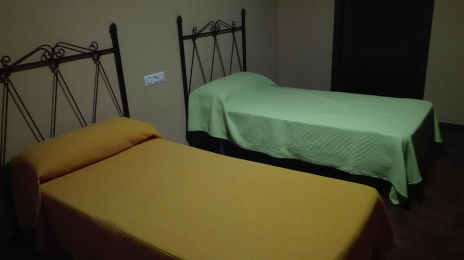 Bedroom 2, Hotel El Tirol, Salamanca