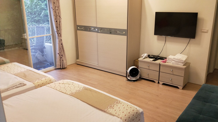 Bedroom 2, Home-Link B&B, Hualien