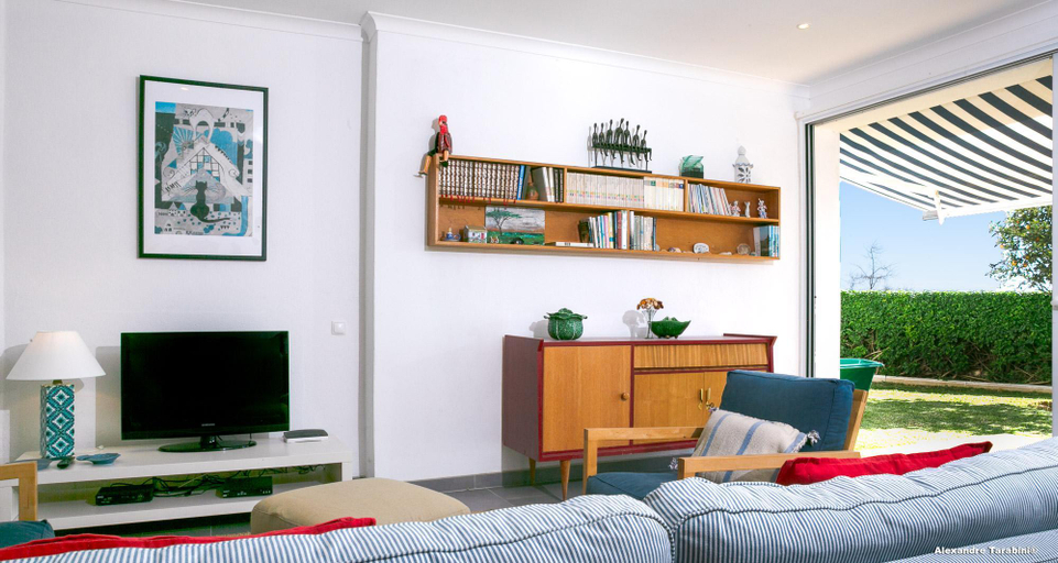Others 5, C12 - Sunshine Apartment in Luz, Lagos