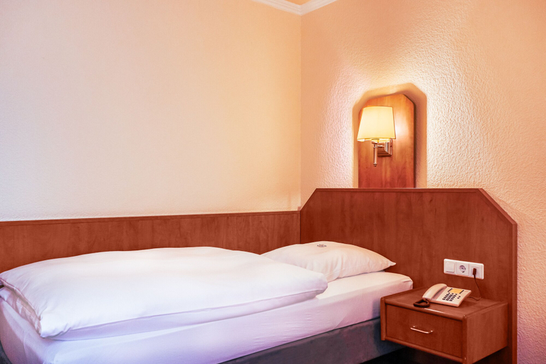 Bedroom 3, Hotel Münkel, Region Hannover