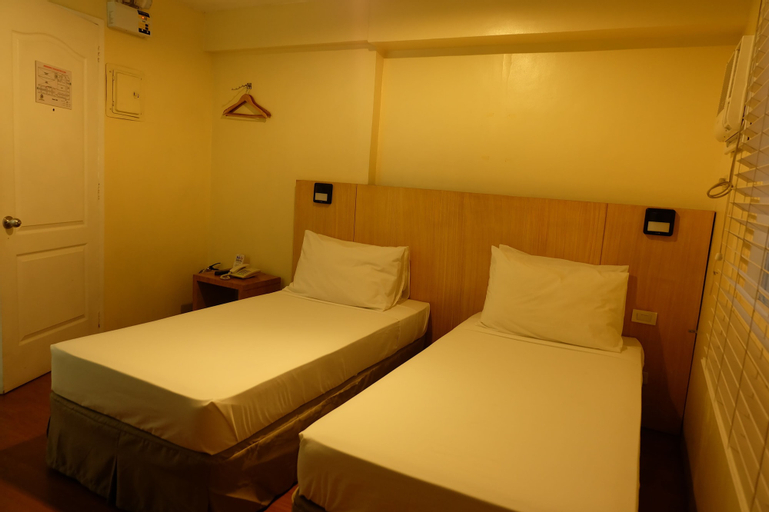 Bedroom 22