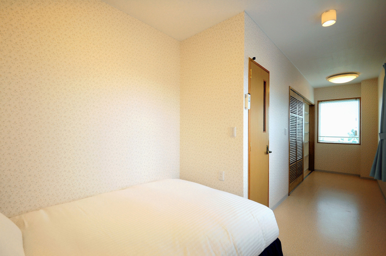 Bedroom 4, Kaiho Fusaki annex, Ishigaki