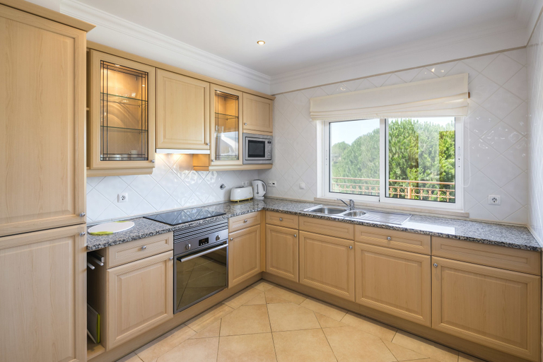 Others 4, Boavista Golf Apartment, Lagos