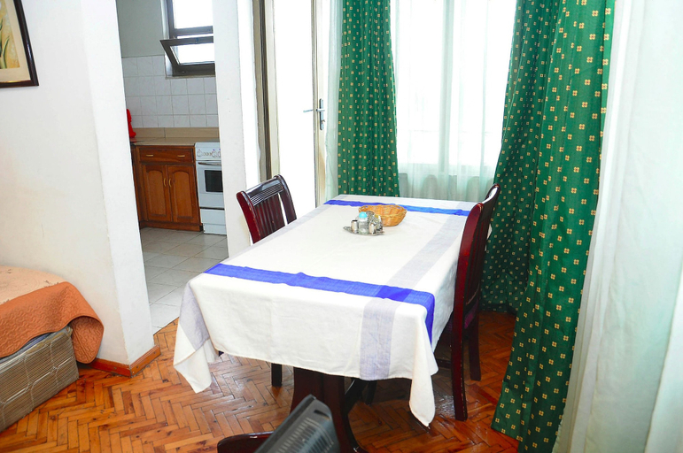 Bedroom 2, Yeka Guest House, Addis Abeba