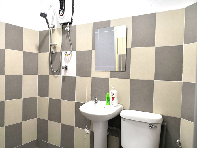 Bathroom 2, MUHOME Holiday House In Petaling Jaya, Petaling Jaya