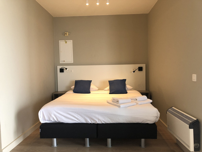 Bedroom 5, Holiday Suites Blankenberge, West-Vlaanderen