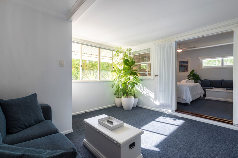Exterior & Views 5, Debbie's Place, Cooloola (excl. Gympie)