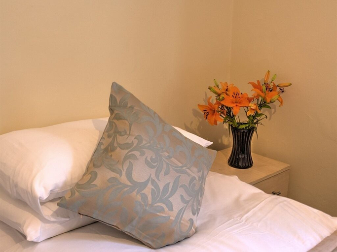 Bedroom 3, Grainger House Hotel, Newcastle upon Tyne