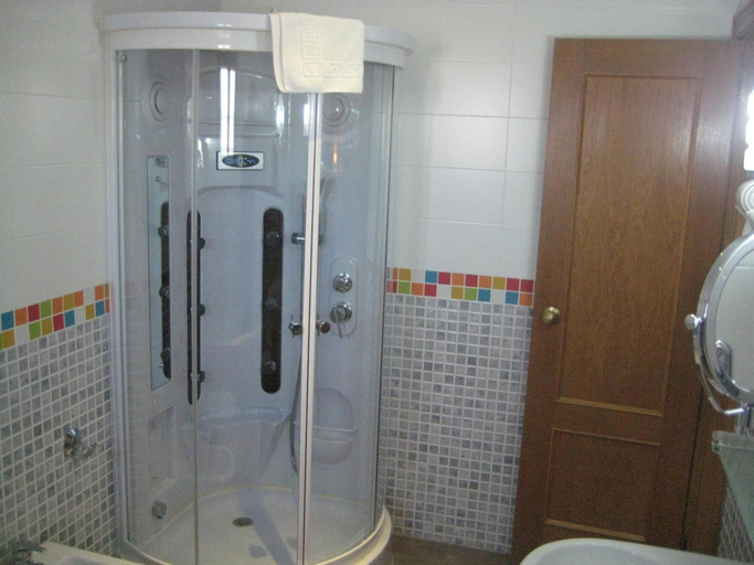 Bathroom 4, Hotel Verona, Ciudad Real