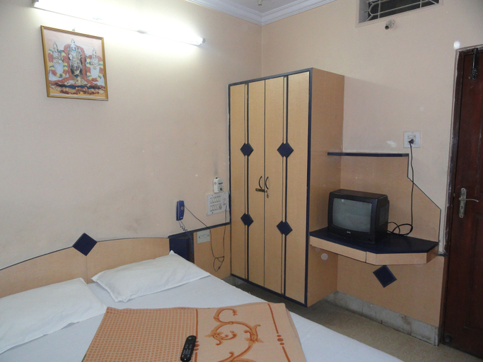 Bedroom 3, Hotel T.A.P Paradise, Bangalore