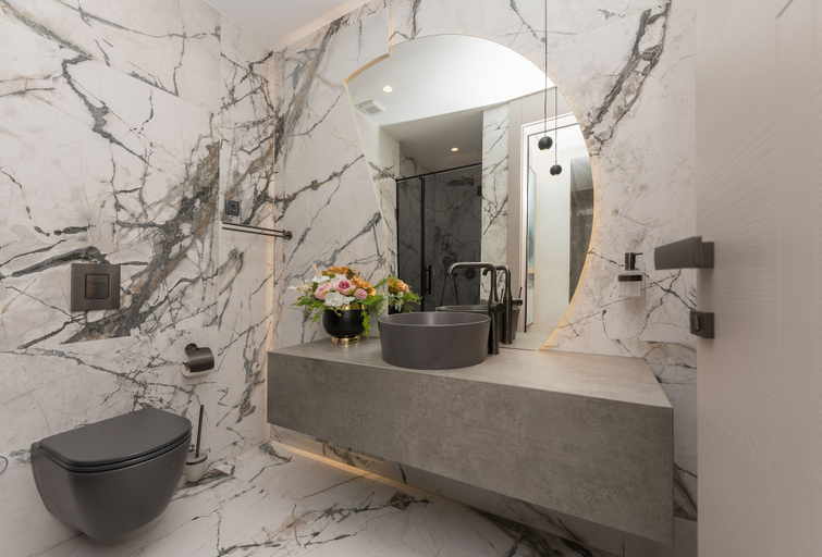 Bathroom 3, Aurelia 8, Makarska