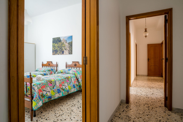 Bedroom 4, Casa Maria, Bari