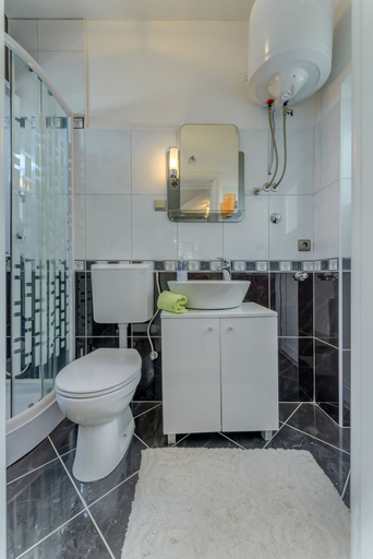 Bathroom 3, Apartments Marin, Trogir