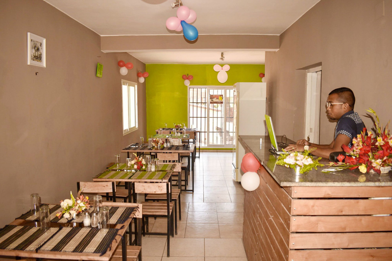 Food & Drinks, Notre Chambre d'hôtes, Analamanga