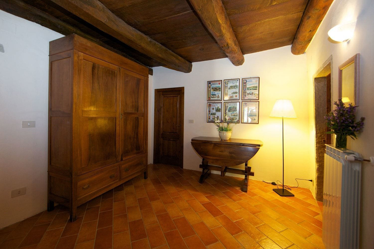Bathroom, Wonderful private villa for 10 people with private pool, WIFI, TV, terrace, pets allowed and par..., Arezzo