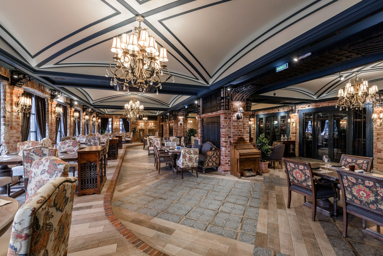 Food & Drinks 5, Old Town, Aksayskiy rayon