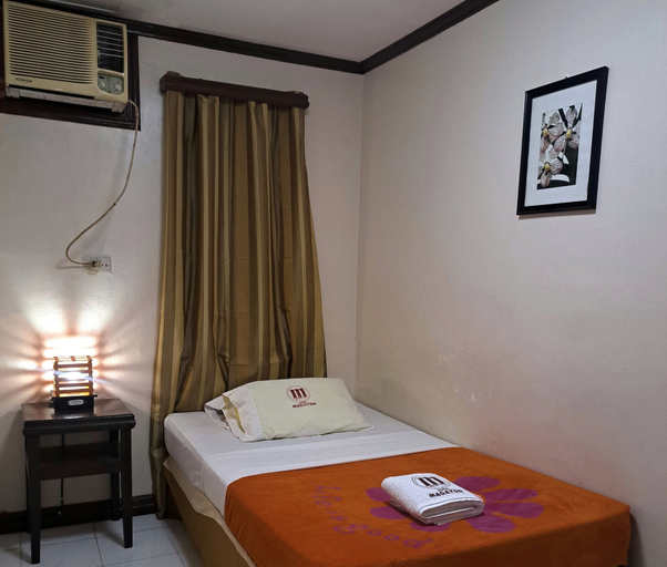 Bedroom 5, Magayon Hotel, Legazpi City