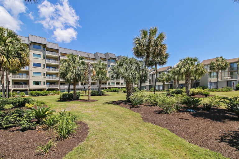 Exterior & Views 2, Shorewood 107, Beaufort
