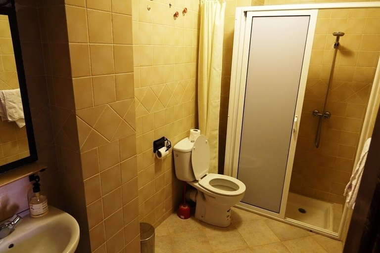 Bathroom 3, Hotel Salama, Tiznit