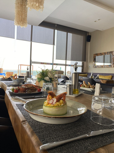 Food & Drinks 4, Bavaro Beach Dakhla