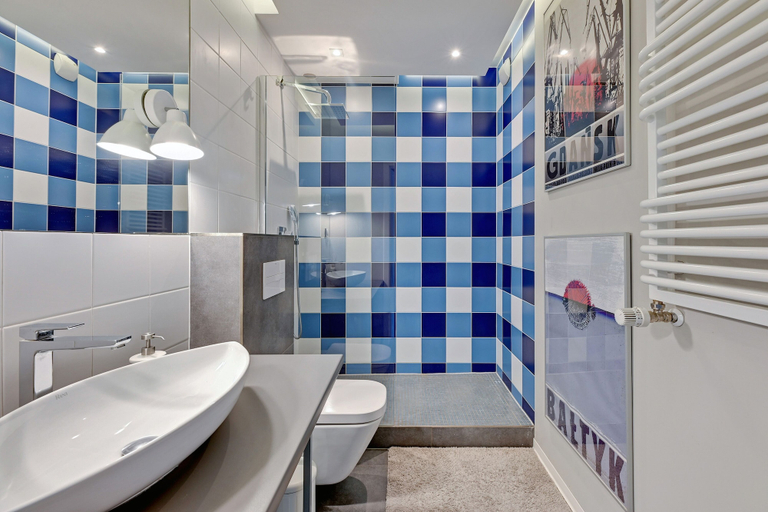 Bathroom 3, Grand Apartments - Tartaczna Deluxe, Gdańsk City