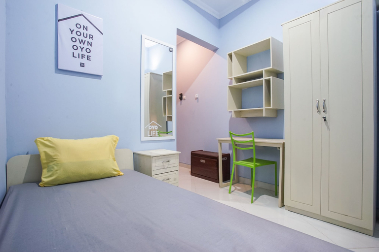 Bedroom 2, OYO Life 1180 Bunda Haveraka Residence, Yogyakarta