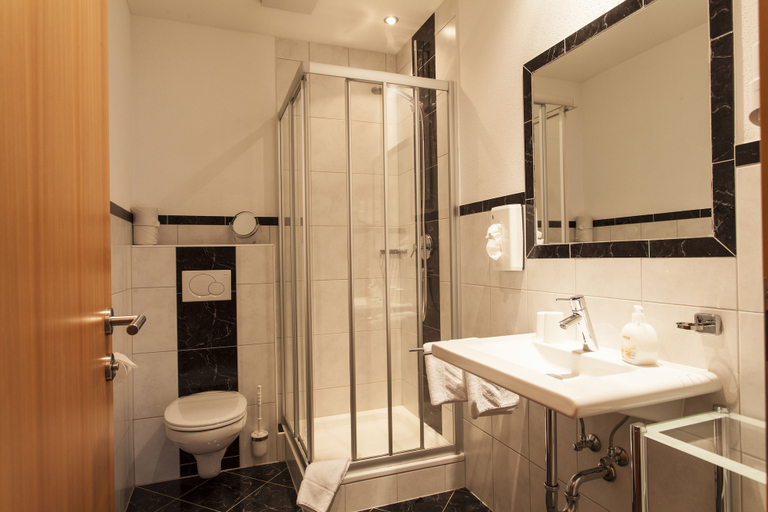 Bathroom 4, Alpenapart Ladis, Landeck