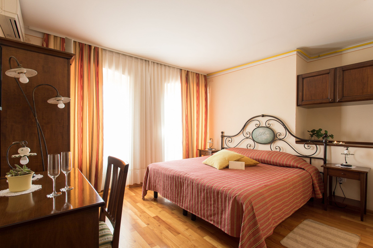 Bedroom 2, Špacapanova hiša, Komen