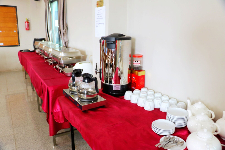Food & Drinks 5, Sat Sun Hotel, Yangon