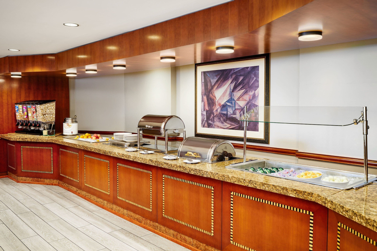 Food & Drinks 5, Residence Inn Philadelphia Center City, Philadelphia
