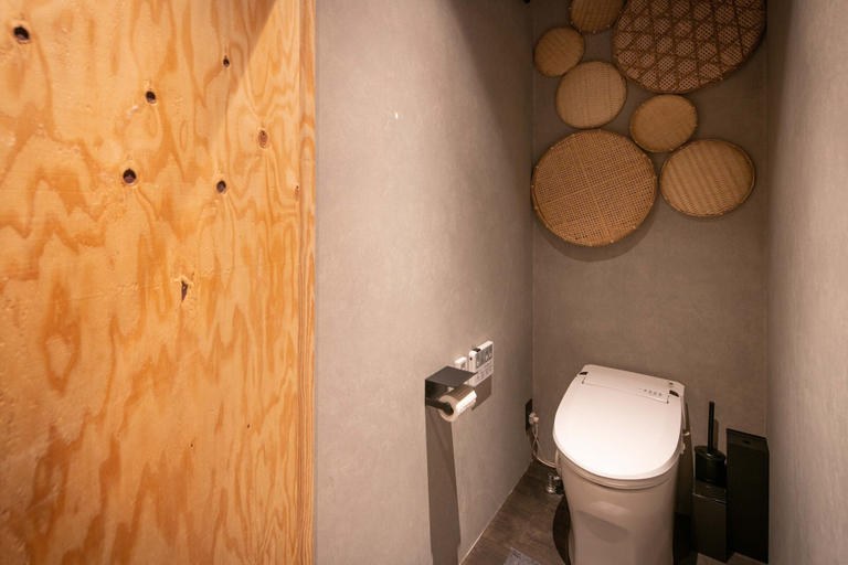 Bathroom 3, CONTEXTED, Osaka