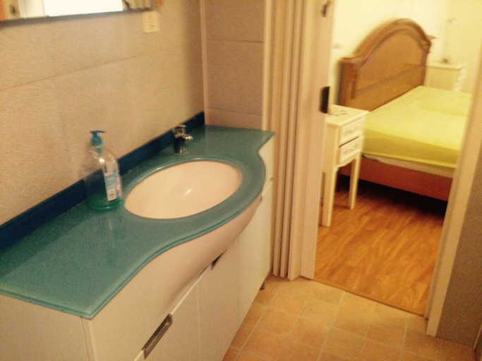 Bathroom 4, Etruscan Residence Perugia, Perugia