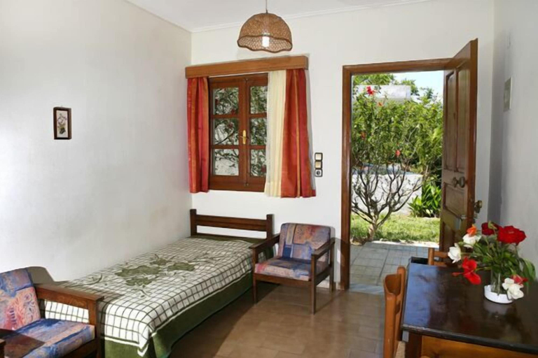 Bedroom 3, Ampavris Family Apartments, South Aegean