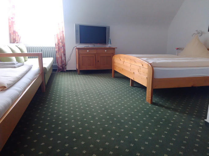 Bedroom 4, Gasthaus Backhof-Helmle, Breisgau-Hochschwarzwald