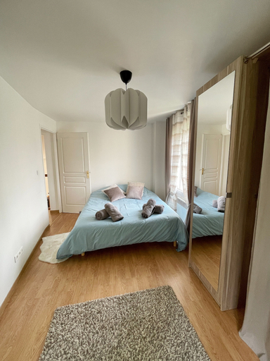 Bedroom 4, La Maison De Delsy, Marne