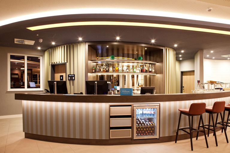 Food & Drinks 5, Hampton by Hilton Regensburg, Regensburg